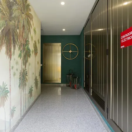 Apartment Victoria Building By Canariasgetaway *